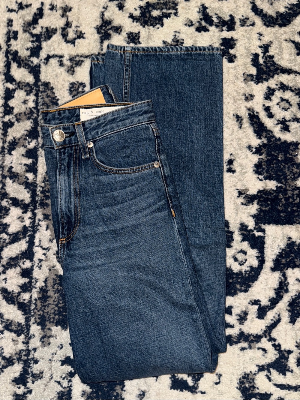 RAG & BONE Ruth Super High-Rise Straight - Picture 2 of 7